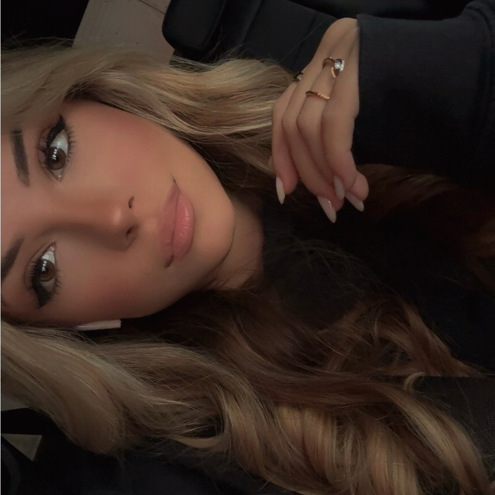 Live listing unlisted items 💗💗